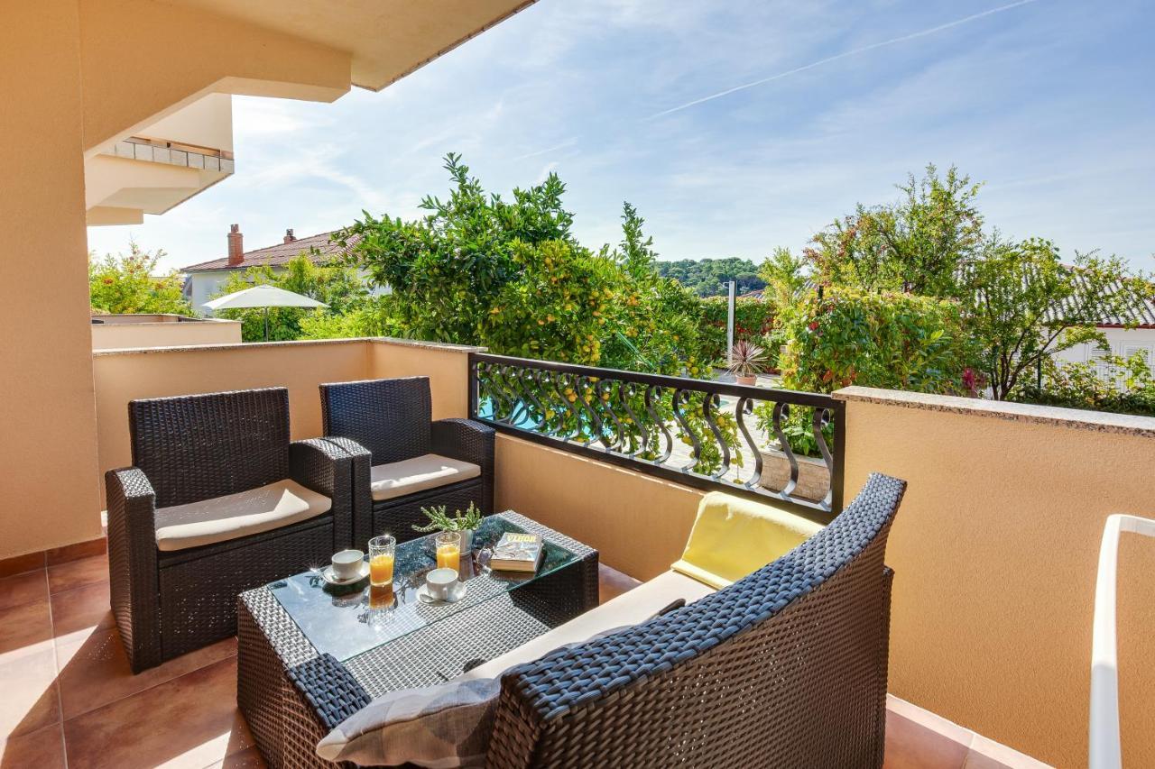 Juric Apartments-Rab Palit Экстерьер фото
