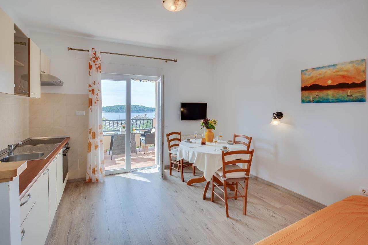 Juric Apartments-Rab Palit Экстерьер фото