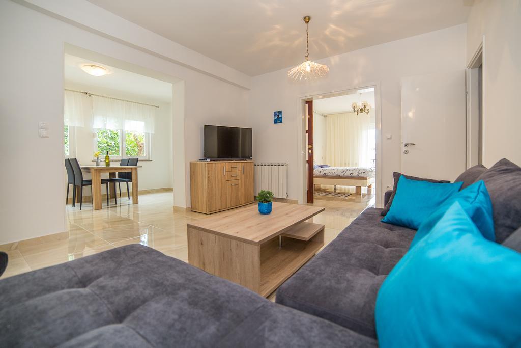 Juric Apartments-Rab Palit Экстерьер фото