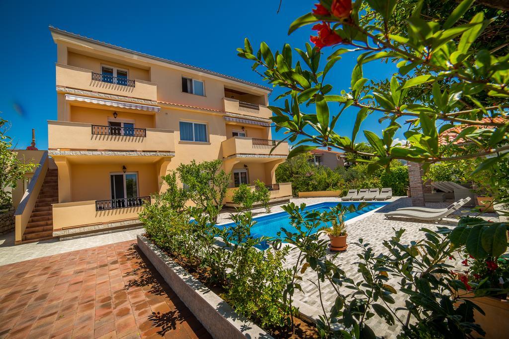 Juric Apartments-Rab Palit Экстерьер фото
